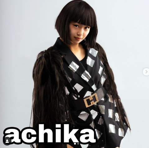 achika-1776088